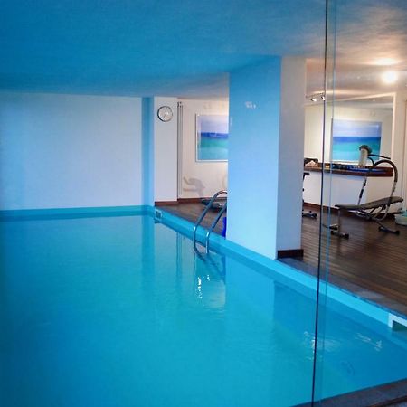 Apartment With Private Pool And Garden At Como Hills Bagian luar foto